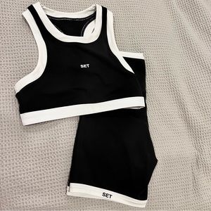NWT Set Active Contrast Sportbody Set